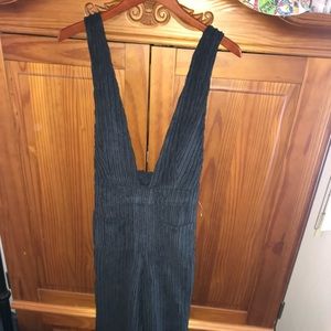 NWT URBAN OUTFITTERS BDG THICK CORDUROY OVERALLS